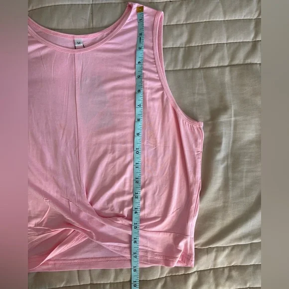 NWT Pink Twist-Front Sleeveless crop Top - Picture 5 of 8